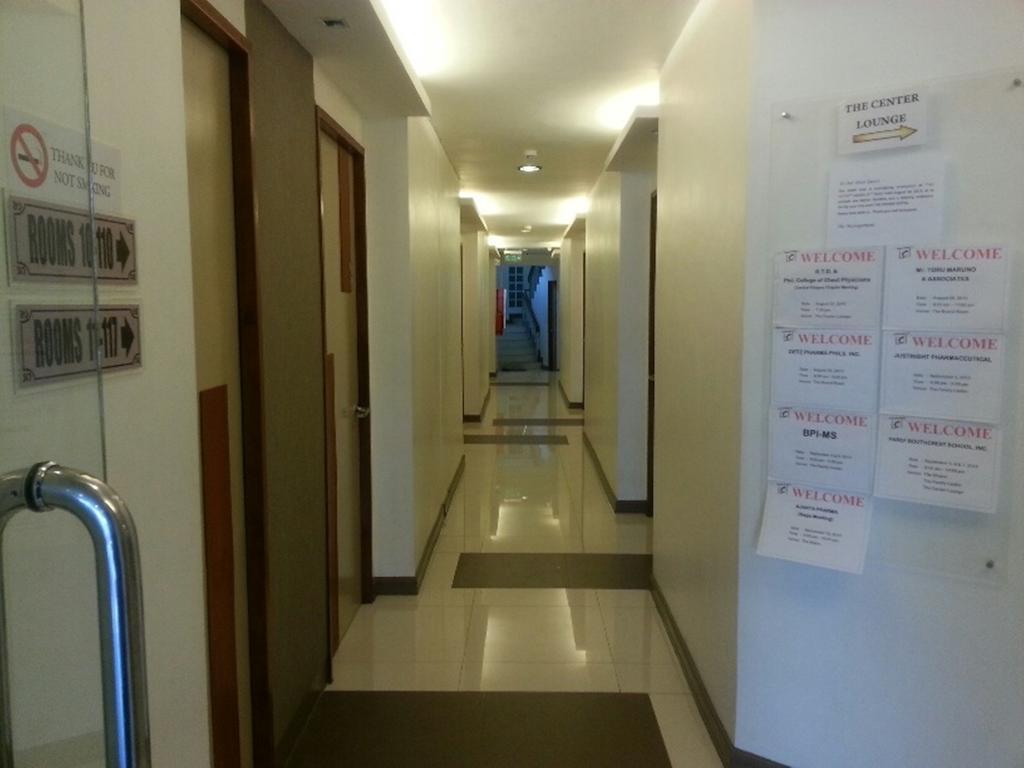 The Center Suites Cebu Exterior foto