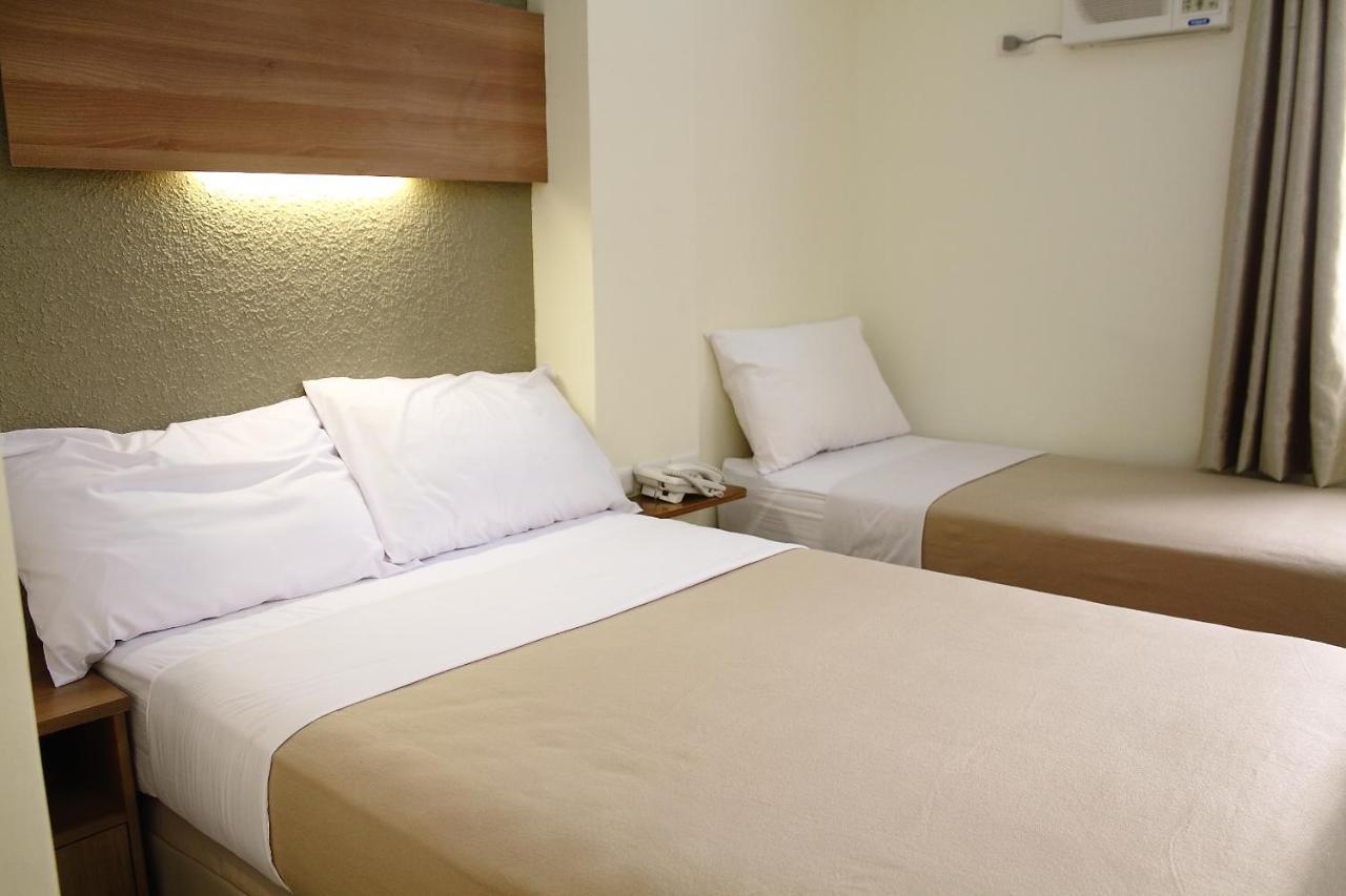 The Center Suites Cebu Exterior foto